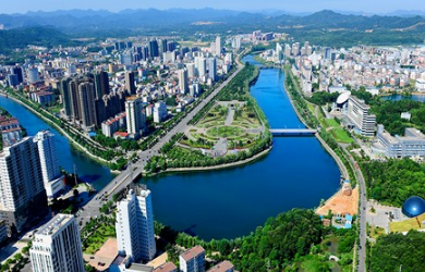 建立全球網(wǎng)絡(luò)，夯實(shí)“一帶一路”建設(shè)的國際物流保障基礎(chǔ)